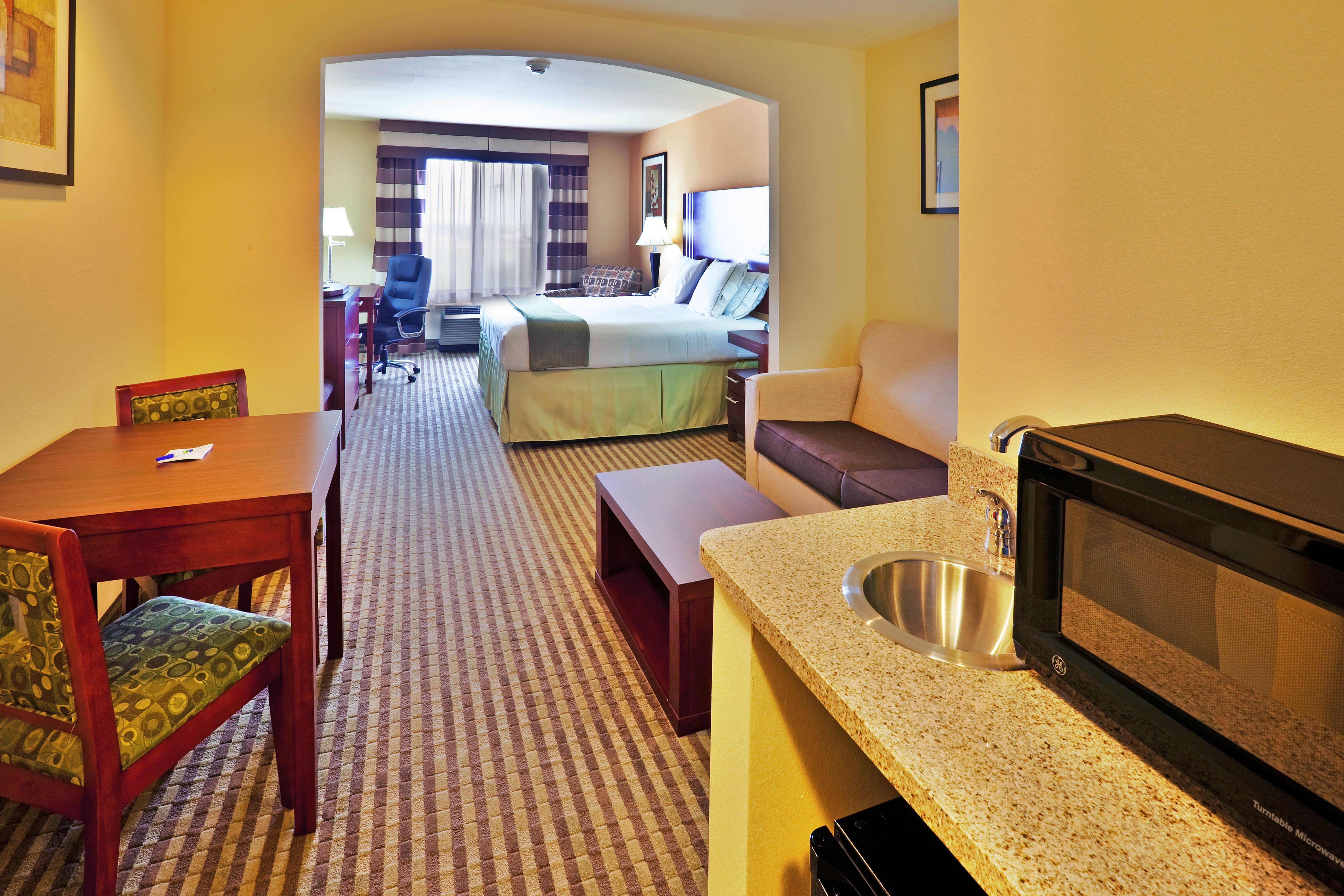 Holiday Inn Express & Suites Perry By Ihg Esterno foto