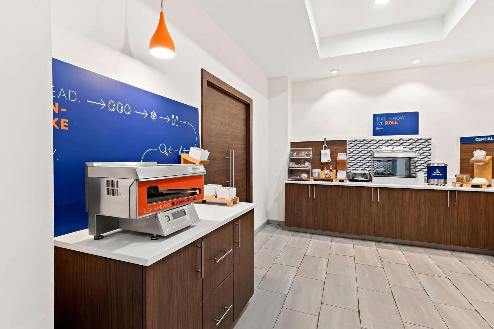 Holiday Inn Express & Suites Perry By Ihg Esterno foto